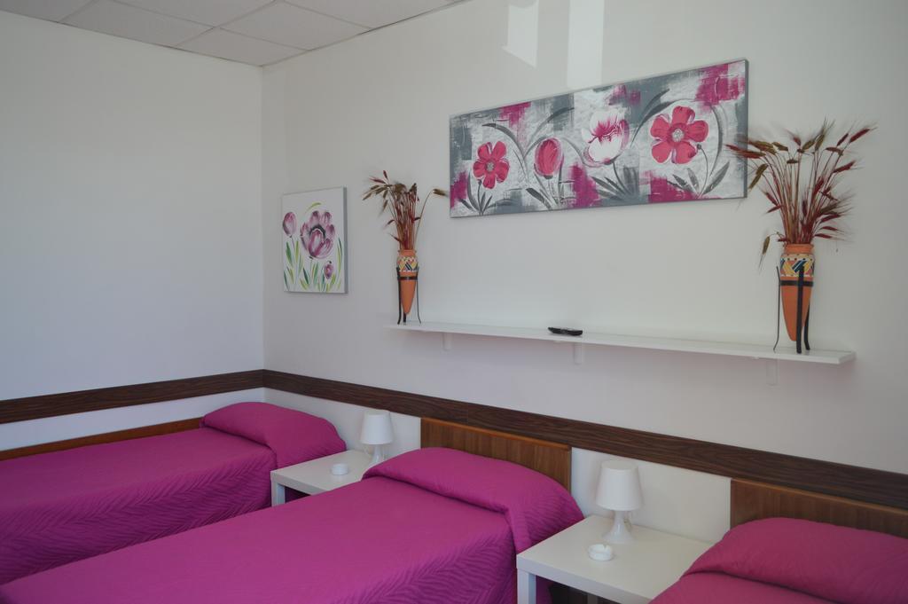 Albergo Ollolai Civitavecchia Dış mekan fotoğraf
