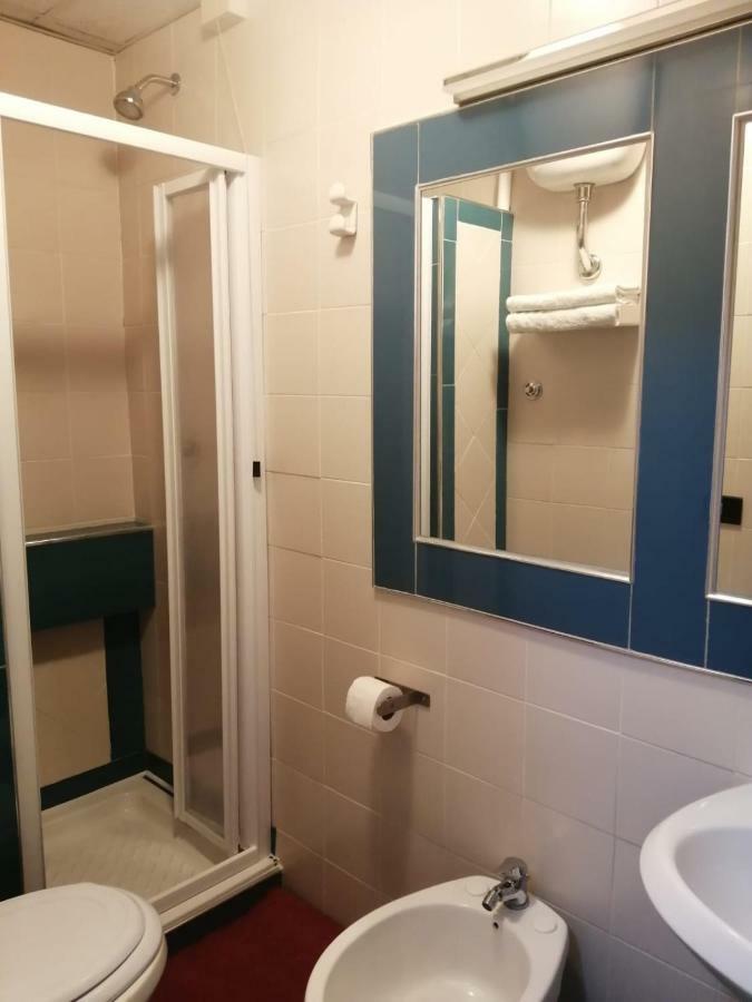 Albergo Ollolai Civitavecchia Dış mekan fotoğraf